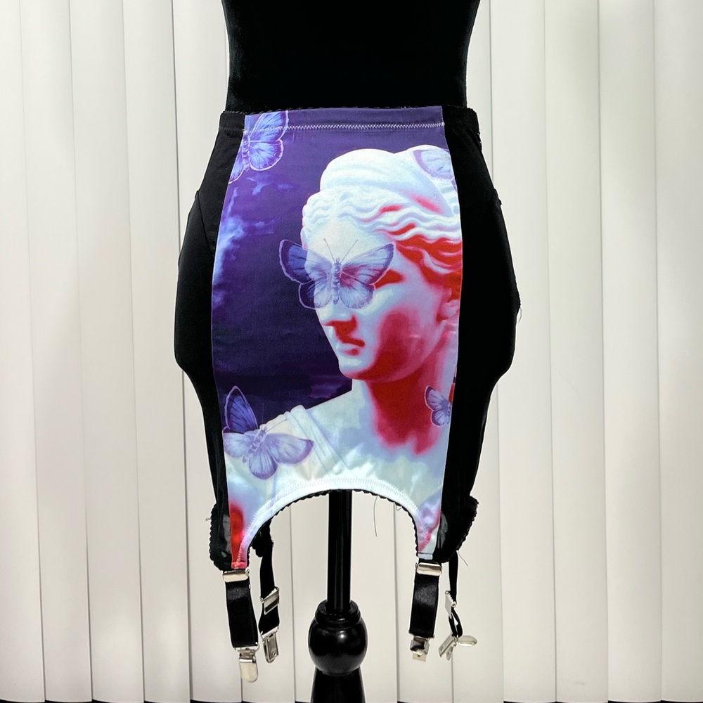 CURRENT MOOD Mad Momento Renaissance Butterfly Print Mesh Garter Mini Skirt S